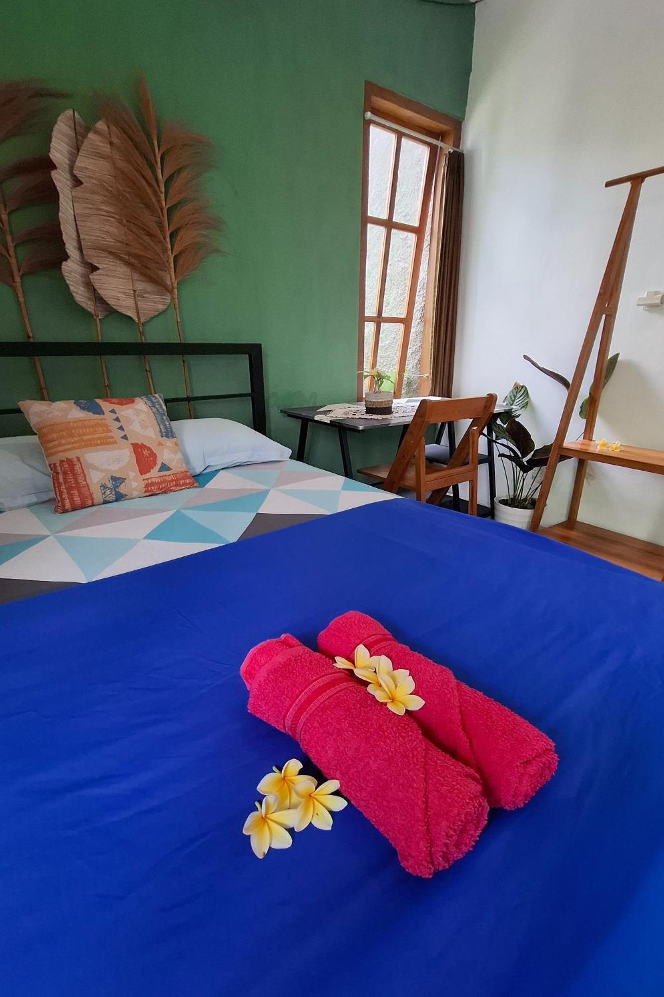 Bring In House Yogyakarta Appartement Buitenkant foto